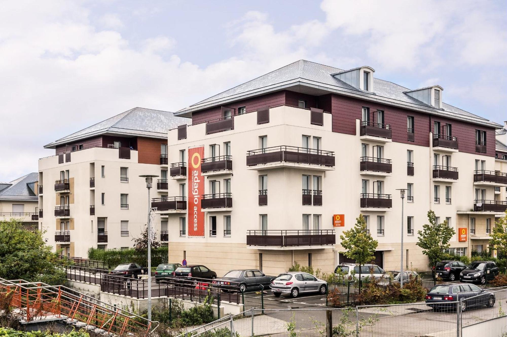 Aparthotel Adagio Access Carrieres Sous Poissy Exterior photo