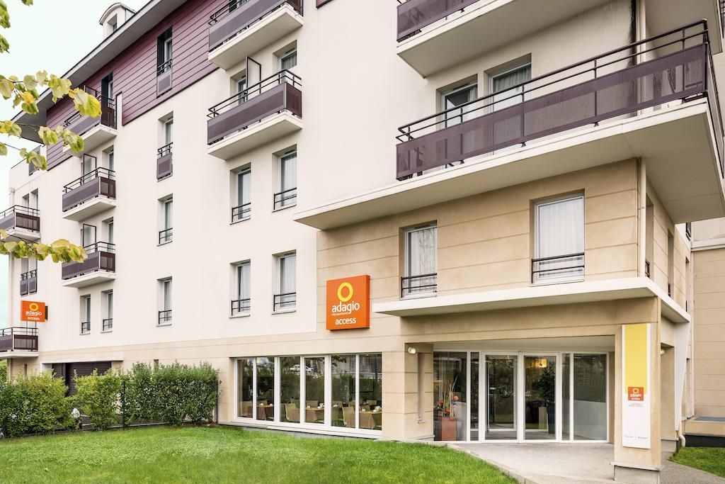 Aparthotel Adagio Access Carrieres Sous Poissy Exterior photo